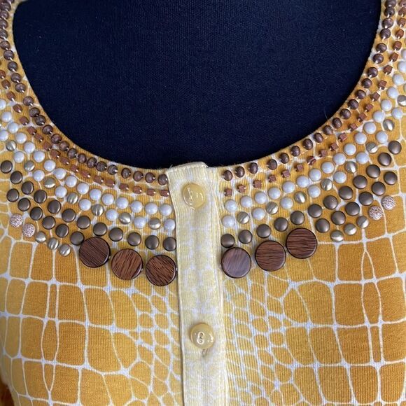 Rafaella gold/yellow giraffe print cardigan. Beaded/studded front neckline. Med - Picture 2 of 7